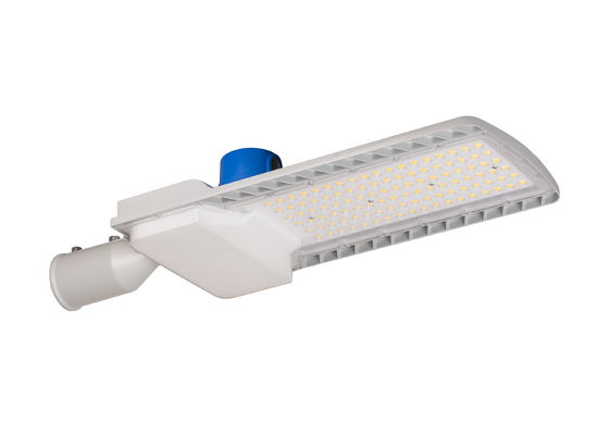 Étoile IP66 IK09 200LM/W 50W LED Street Light TUV SAA CB CE Approuvé 5 ans de garantie Éclairage public